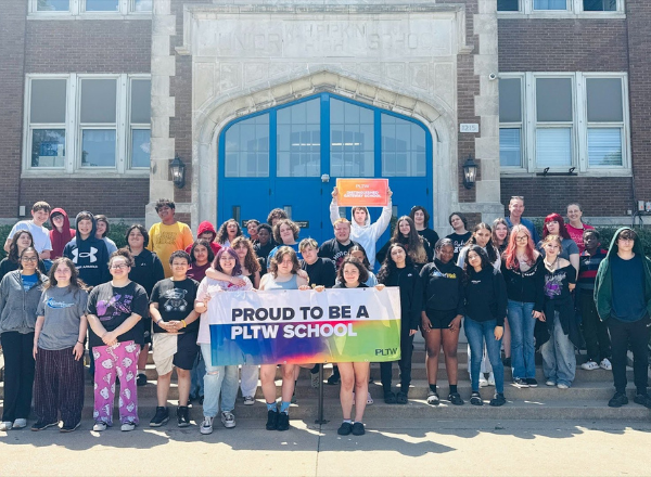 Pipkin students celebrate Project Lead The Way Distinguished Program Recognition